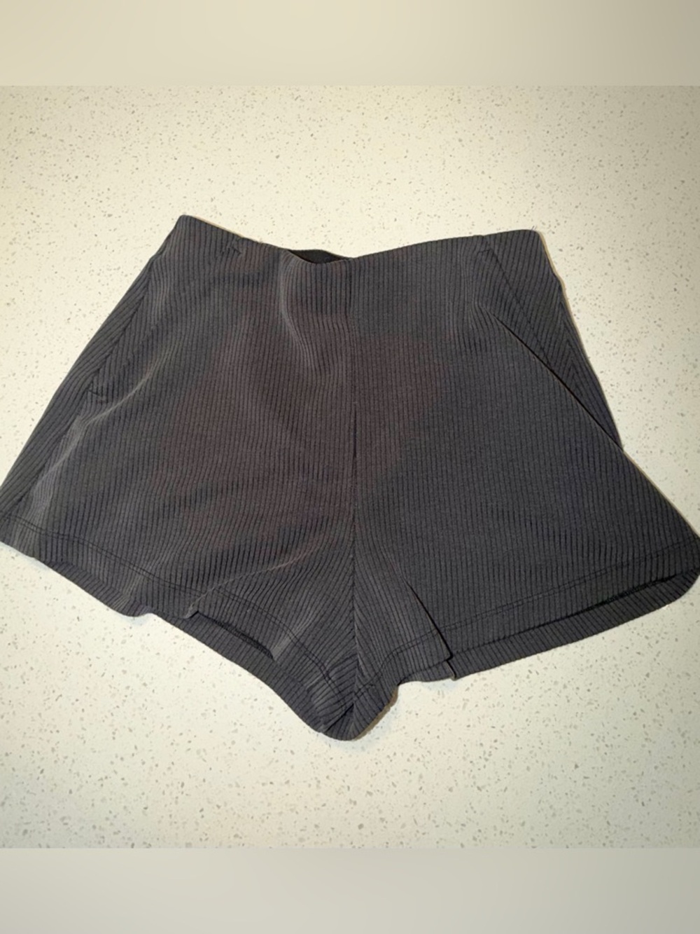 LULULEMON Ribbed Softstretch Rise Short 2" - Picture 2 of 4